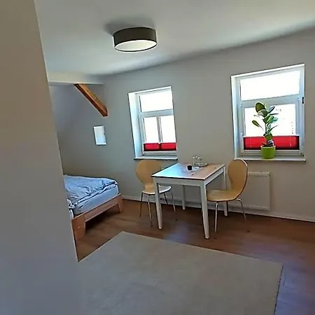 Haus Waldschaenke * Erlbach (Saxony)